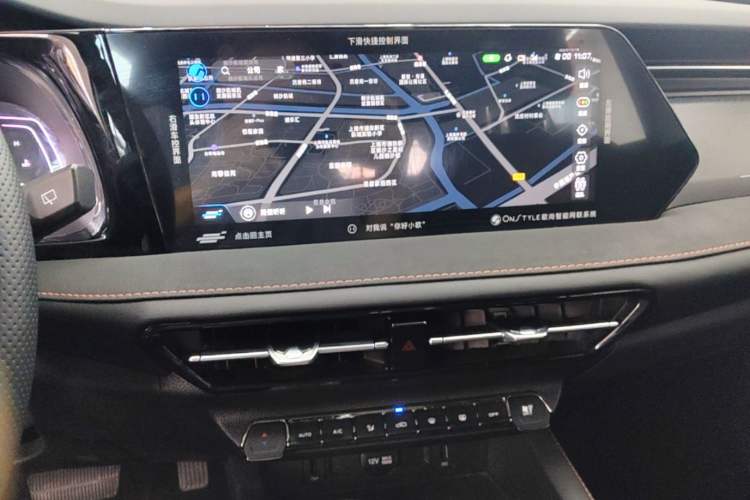 Used CHANGAN OSHAN X7 PLUS 2022 1.5T Blue Whale Edition Automatic Prestige Version Audio And AC Panel