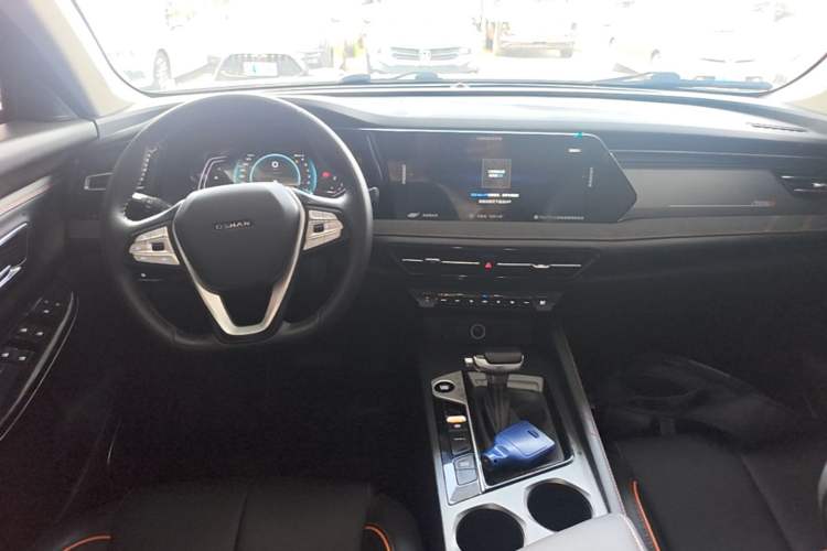 Used CHANGAN OSHAN X7 PLUS 2022 1.5T Automatic LeYou Edition Center Console