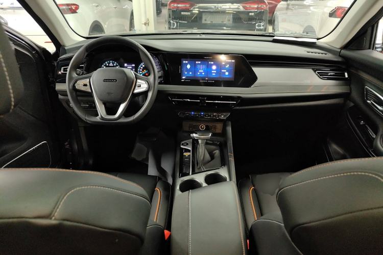 Used CHANGAN OSHAN X7 PLUS 2022 1.5T Blue Whale Edition Automatic Luxury Trim Center Console