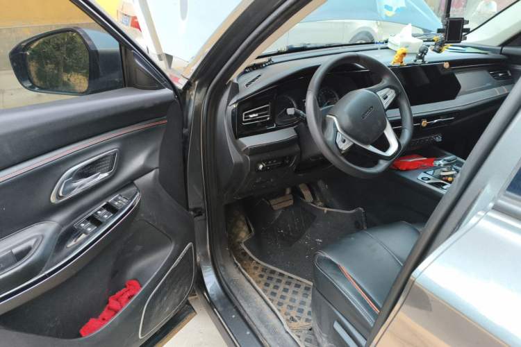 Used CHANGAN OSHAN X7 PLUS 2022 1.5T Blue Whale Edition Automatic Luxury Trim Driver Seat