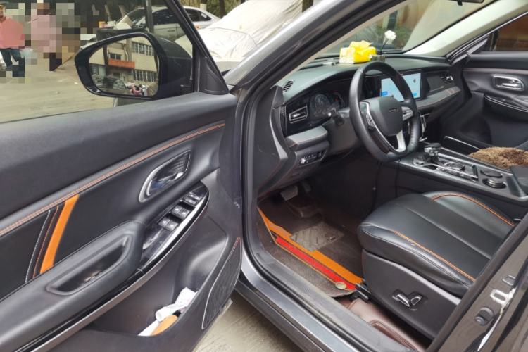 Used CHANGAN OSHAN X7 PLUS 2022 1.5T Blue Whale Edition Automatic Prestige 7-Seater Driver Seat