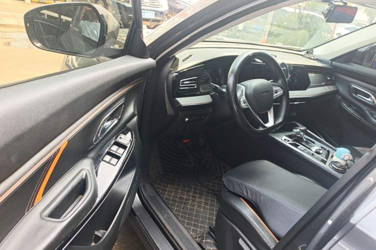 Used CHANGAN OSHAN X7 PLUS 2022 1.5T Blue Whale Edition Automatic Luxury 7-Seater Driver Seat