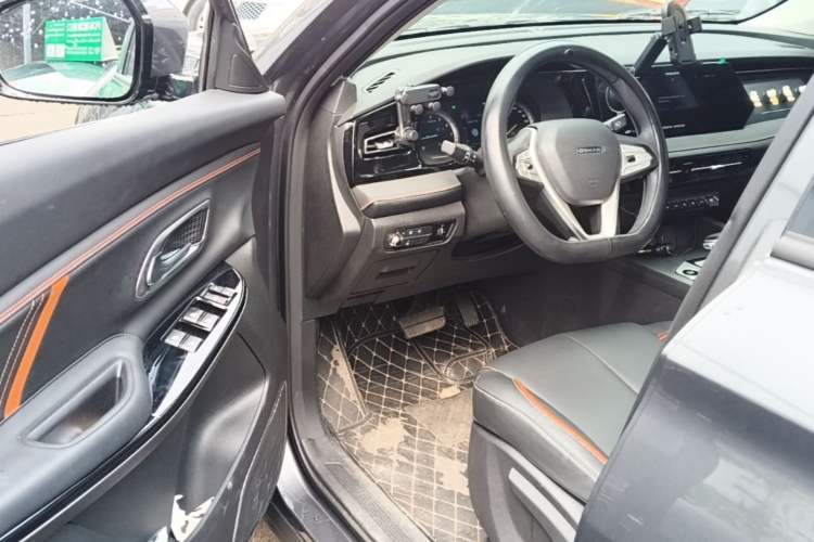 Used CHANGAN OSHAN X7 PLUS 2022 1.5T Blue Whale Edition Automatic Luxury Trim Driver Seat
