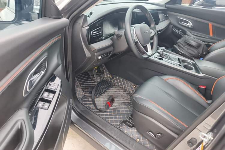 Used CHANGAN OSHAN X7 PLUS 2022 1.5T Blue Whale Edition Automatic Prestige Version Driver Seat