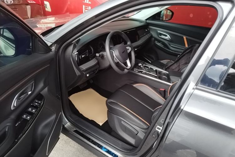 Used CHANGAN OSHAN X7 PLUS 2022 1.5T Blue Whale Edition Automatic Luxury Trim Driver Seat