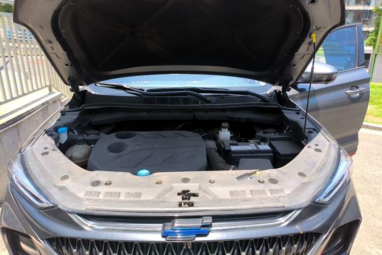 Used CHANGAN OSHAN X7 PLUS 2022 1.5T Blue Whale Edition Automatic Prestige Version Engine Bay