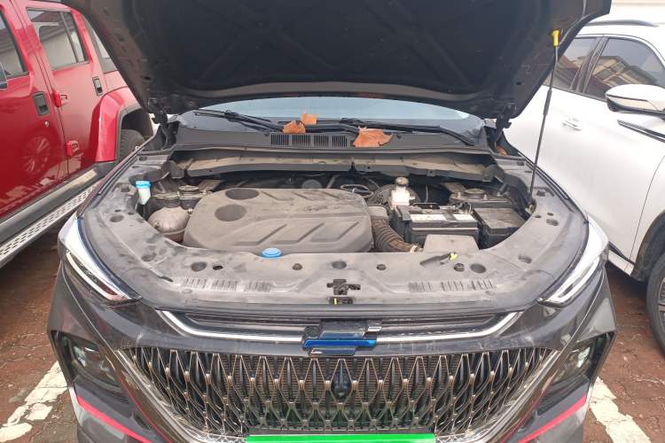 Used CHANGAN OSHAN X7 PLUS 2022 1.5T Blue Whale Edition Automatic Prestige Version Engine Bay