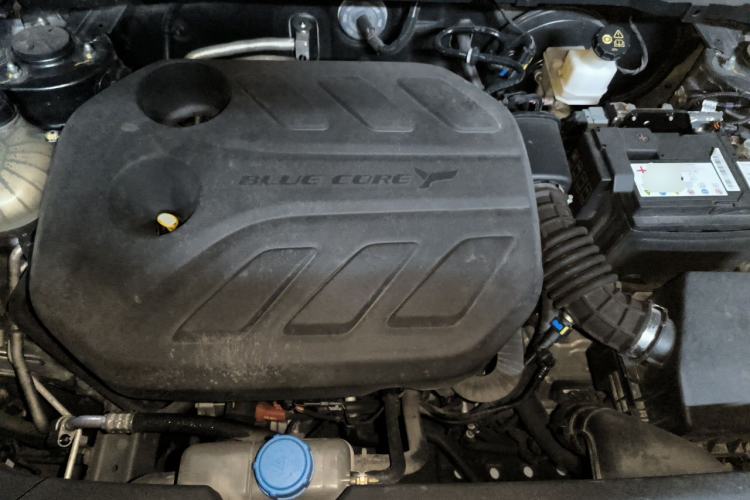 Used CHANGAN OSHAN X7 PLUS 2022 1.5T Blue Whale Edition Automatic Prestige 7-Seater Engine Bay
