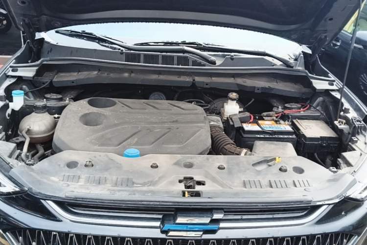 Used CHANGAN OSHAN X7 PLUS 2022 1.5T Blue Whale Edition Automatic Luxury Trim Engine Bay