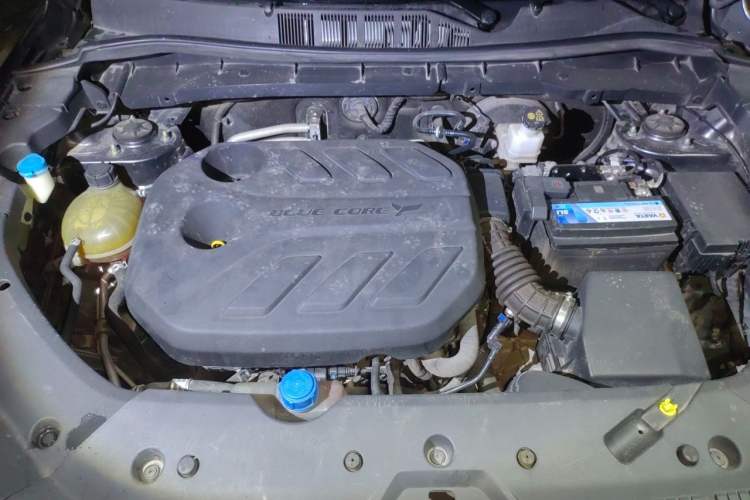 Used CHANGAN OSHAN X7 PLUS 2022 1.5T Blue Whale Edition Automatic Prestige Version Engine Bay