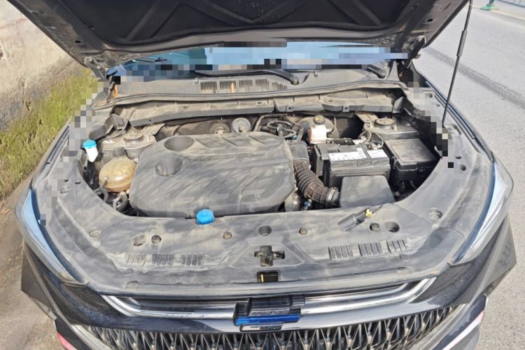 Used CHANGAN OSHAN X7 PLUS 2022 1.5T Blue Whale Edition Automatic Prestige Version Engine Bay