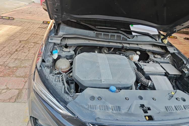 Used CHANGAN OSHAN X7 PLUS 2022 1.5T Blue Whale Edition Automatic Luxury Trim Engine Bay Right