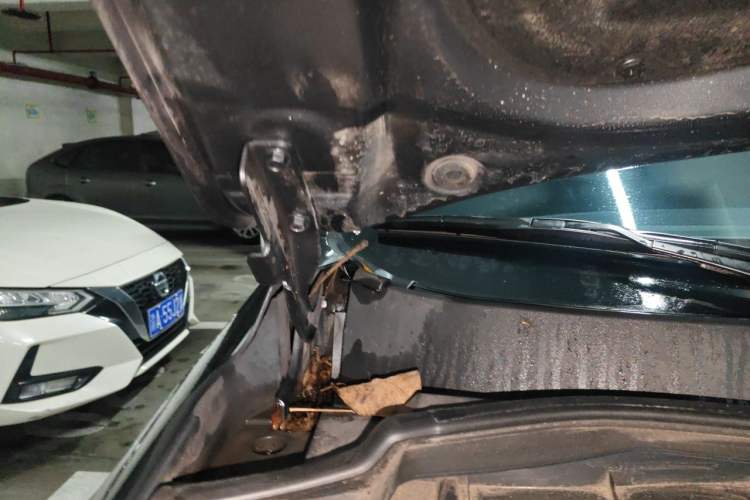 Used CHANGAN OSHAN X7 PLUS 2022 1.5T Blue Whale Edition Automatic Prestige Version Engine Bay Right