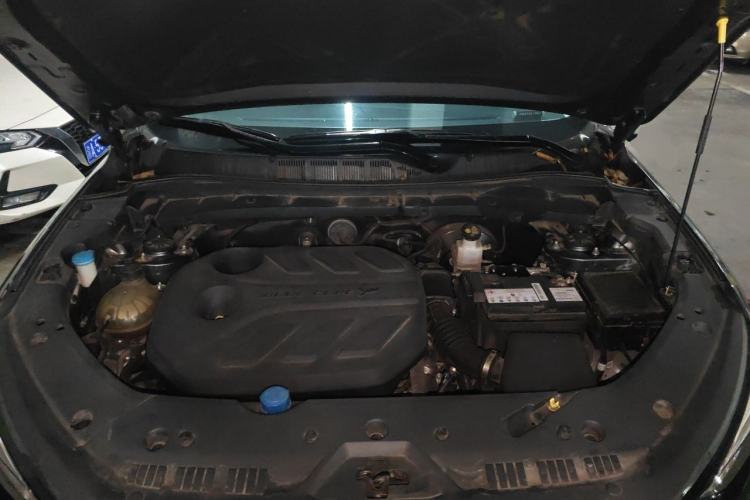 Used CHANGAN OSHAN X7 PLUS 2022 1.5T Blue Whale Edition Automatic Prestige Version Engine Bay
