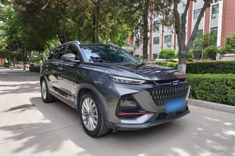 Used CHANGAN OSHAN X7 PLUS 2022 1.5T Blue Whale Edition Automatic Prestige Version Exterior 2