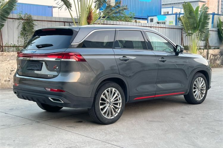 Used CHANGAN OSHAN X7 PLUS 2022 1.5T Blue Whale Edition Automatic Geeker Navigation Model Exterior 4