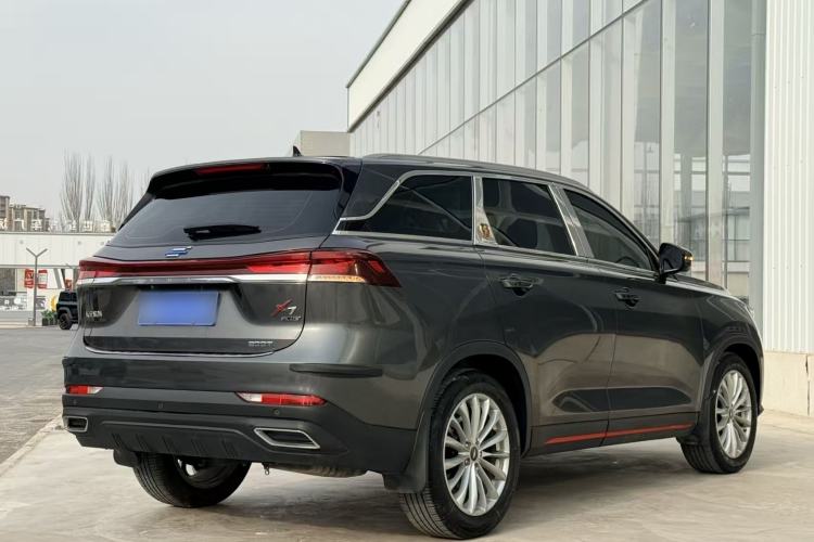 Used CHANGAN OSHAN X7 PLUS 2022 1.5T Blue Whale Edition Automatic Prestige Version Exterior 4