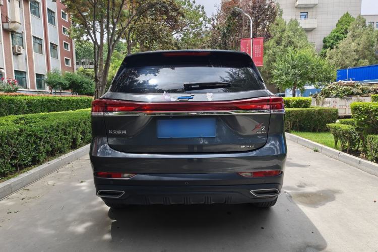 Used CHANGAN OSHAN X7 PLUS 2022 1.5T Blue Whale Edition Automatic Prestige Version Exterior 4