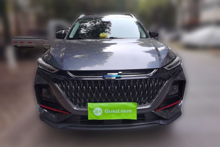 Used CHANGAN OSHAN X7 PLUS 2022 1.5T Blue Whale Edition Automatic Prestige 7-Seater Front