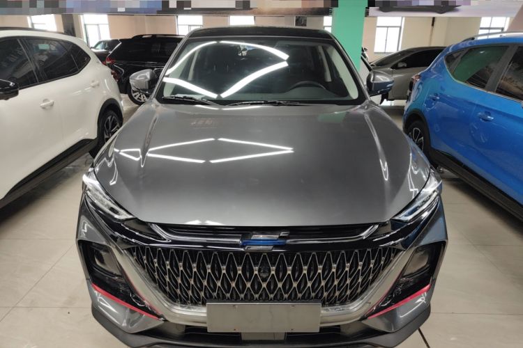Used CHANGAN OSHAN X7 PLUS 2022 1.5T Blue Whale Edition Automatic Luxury Trim Front