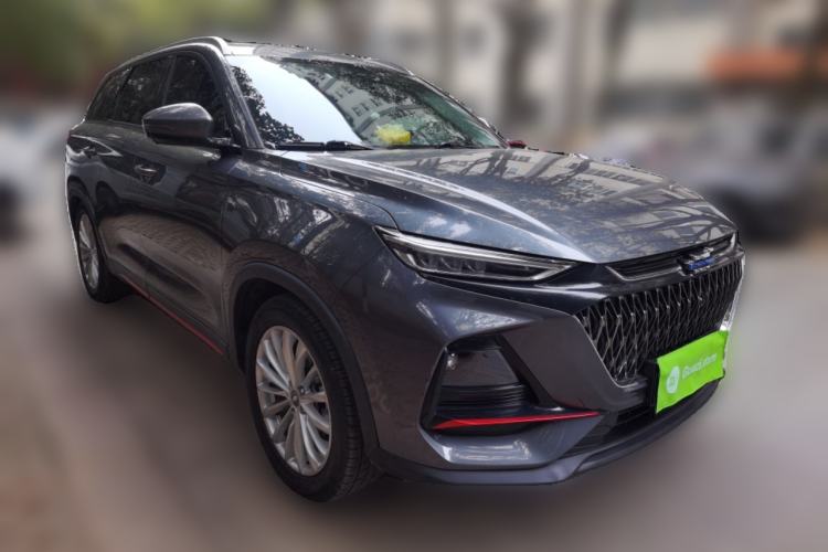 Used CHANGAN OSHAN X7 PLUS 2022 1.5T Blue Whale Edition Automatic Prestige 7-Seater Front Right 45 Deg