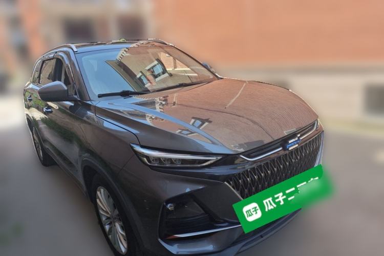 Used CHANGAN OSHAN X7 PLUS 2022 1.5T Blue Whale Edition Automatic Luxury Trim Front Right 45 Deg