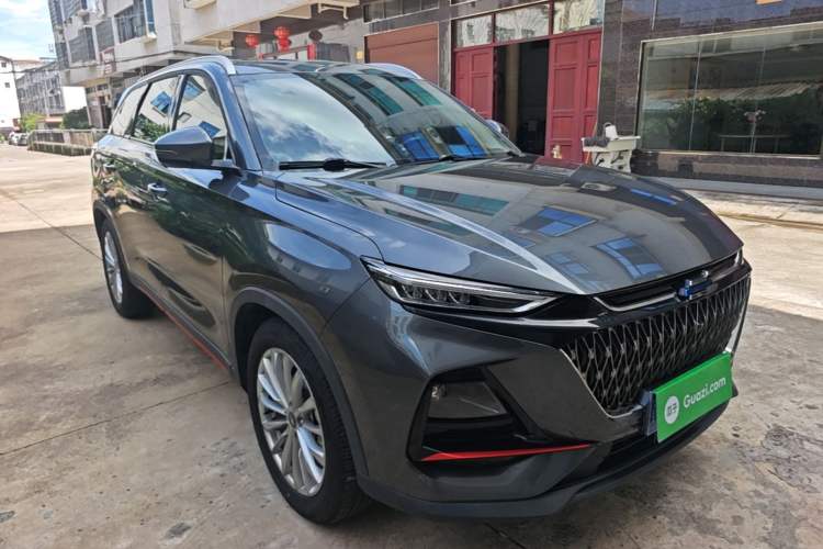 Used CHANGAN OSHAN X7 PLUS 2022 1.5T Blue Whale Edition Automatic Prestige Version Front Right 45 Deg