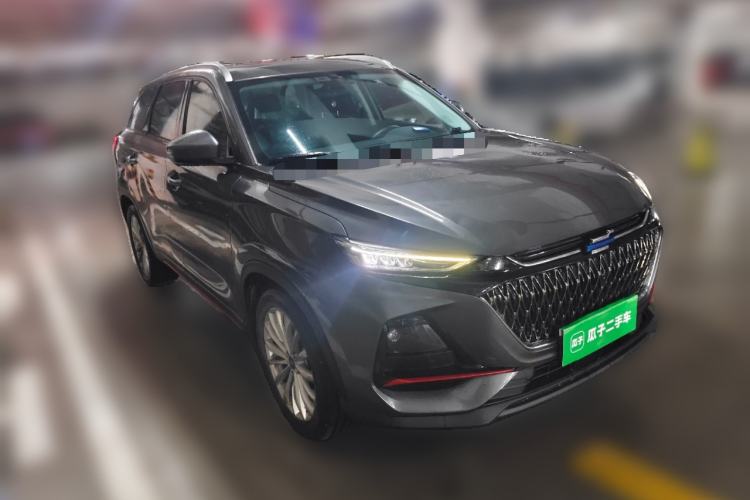 Used CHANGAN OSHAN X7 PLUS 2022 1.5T Blue Whale Edition Automatic Prestige Version Front Right 45 Deg