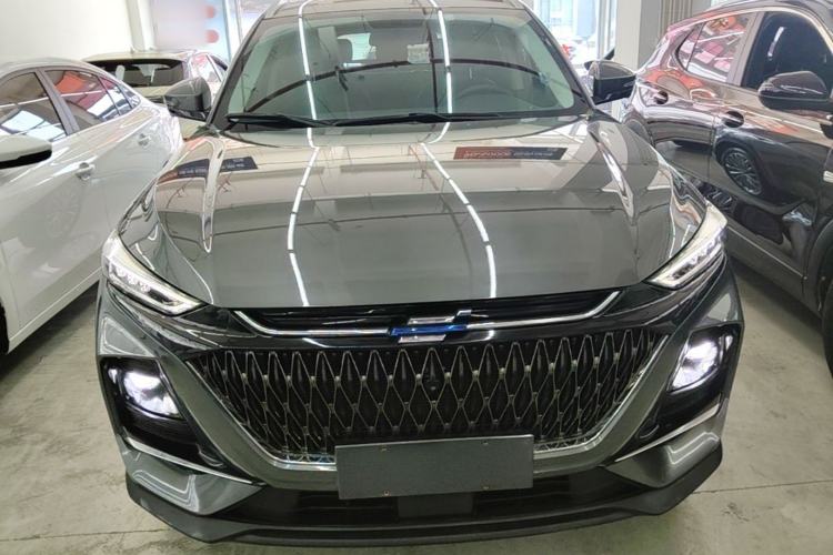 Used CHANGAN OSHAN X7 PLUS 2022 1.5T Blue Whale Edition Automatic Prestige Version Front