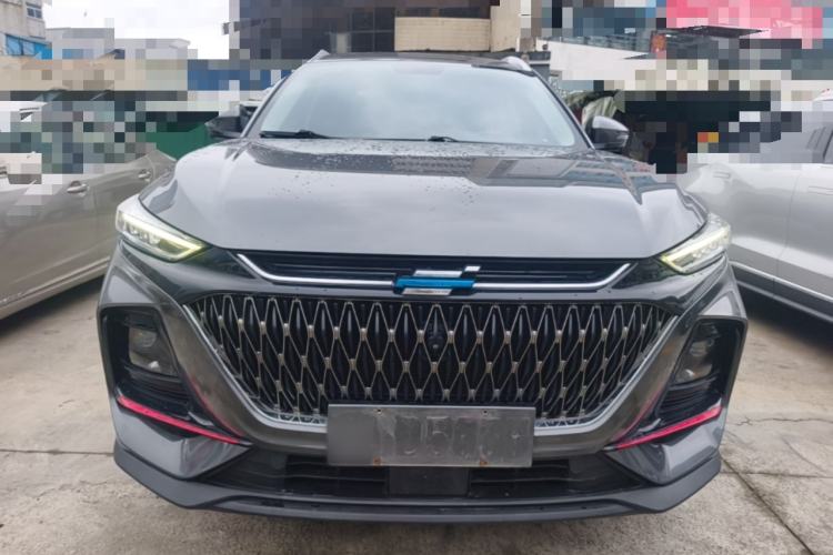 Used CHANGAN OSHAN X7 PLUS 2022 1.5T Blue Whale Edition Automatic Prestige Version Front