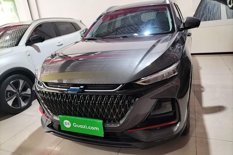 Used CHANGAN OSHAN X7 PLUS 2022 1.5T Blue Whale Edition Automatic ZhiZun Model Front