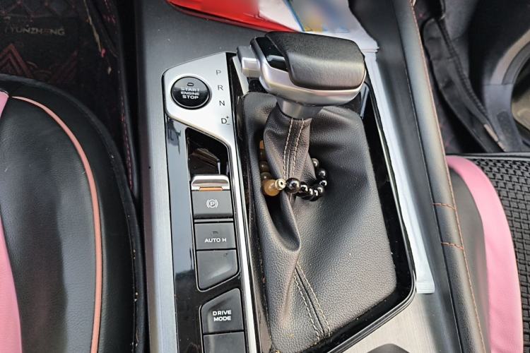 Used CHANGAN OSHAN X7 PLUS 2022 1.5T Blue Whale Edition Automatic Luxury Version Gear Lever