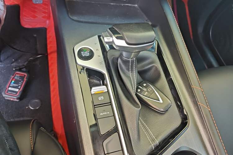 Used CHANGAN OSHAN X7 PLUS 2022 1.5T Blue Whale Edition Automatic Luxury Trim Gear Lever