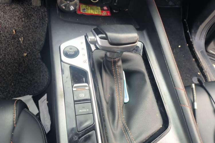 Used CHANGAN OSHAN X7 PLUS 2022 1.5T Blue Whale Edition Automatic Luxury Trim Gear Lever