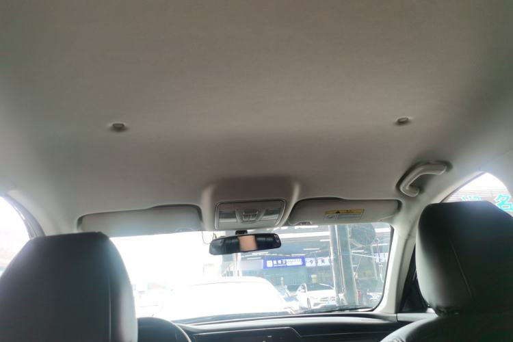 Used CHANGAN OSHAN X7 PLUS 2022 1.5T Blue Whale Edition Automatic Luxury Version Headliner