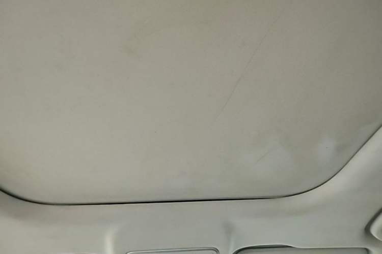 Used CHANGAN OSHAN X7 PLUS 2022 1.5T Blue Whale Edition Automatic Smart Luxury 7-Seater Headliner