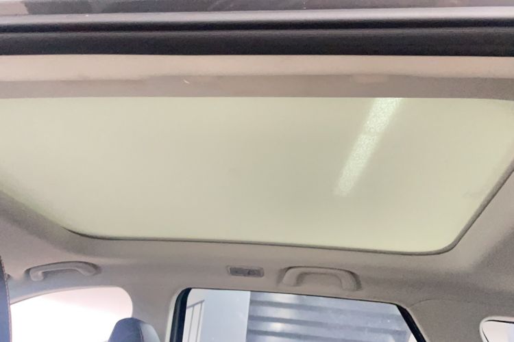 Used CHANGAN OSHAN X7 PLUS 2022 1.5T Blue Whale Edition Automatic Luxury Trim Headliner