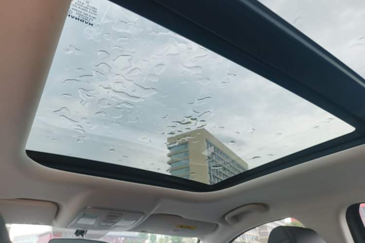 Used CHANGAN OSHAN X7 PLUS 2022 1.5T Blue Whale Edition Automatic Prestige Version Headliner