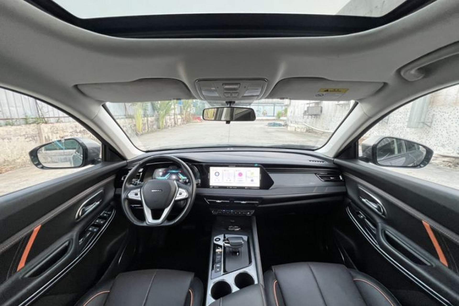 Used CHANGAN OSHAN X7 PLUS 2022 1.5T Blue Whale Edition Automatic Geeker Navigation Model Headliner