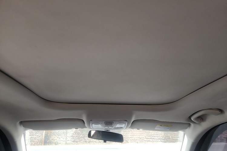 Used CHANGAN OSHAN X7 PLUS 2022 1.5T Blue Whale Edition Automatic Prestige 7-Seater Headliner
