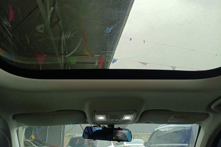 Used CHANGAN OSHAN X7 PLUS 2022 1.5T Blue Whale Edition Automatic Luxury Trim Headliner