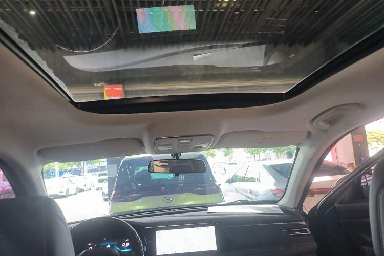 Used CHANGAN OSHAN X7 PLUS 2022 1.5T Blue Whale Edition Automatic Geeker Flagship Model Headliner