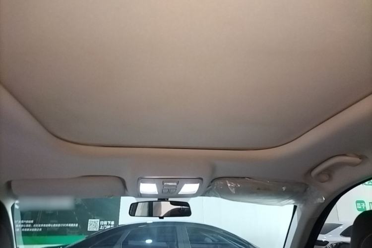 Used CHANGAN OSHAN X7 PLUS 2022 1.5T Blue Whale Edition Automatic ZhiZun Model Headliner