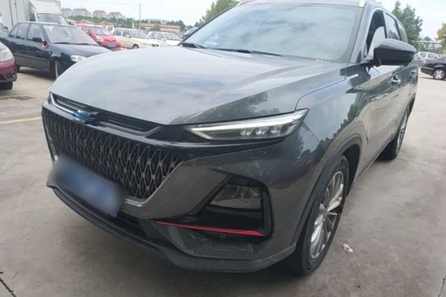 Używany CHANGAN OSHAN X7 PLUS 2022 1.5T Blue Whale Edition Automatic ZhiZun Model