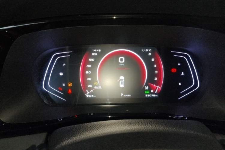 Used CHANGAN OSHAN X7 PLUS 2022 1.5T Blue Whale Edition Automatic ZhiZun Model Instrument Cluster