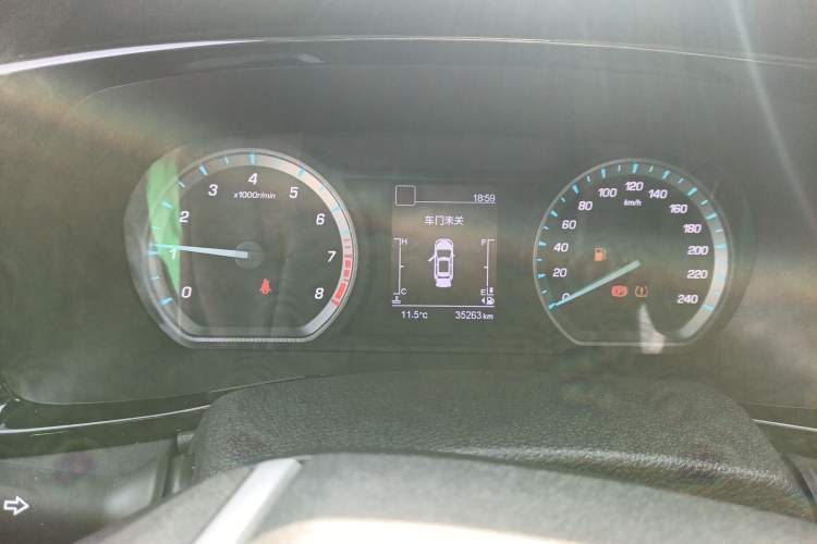 Used CHANGAN OSHAN X7 PLUS 2022 1.5T Manual Luxury Version Instrument Cluster