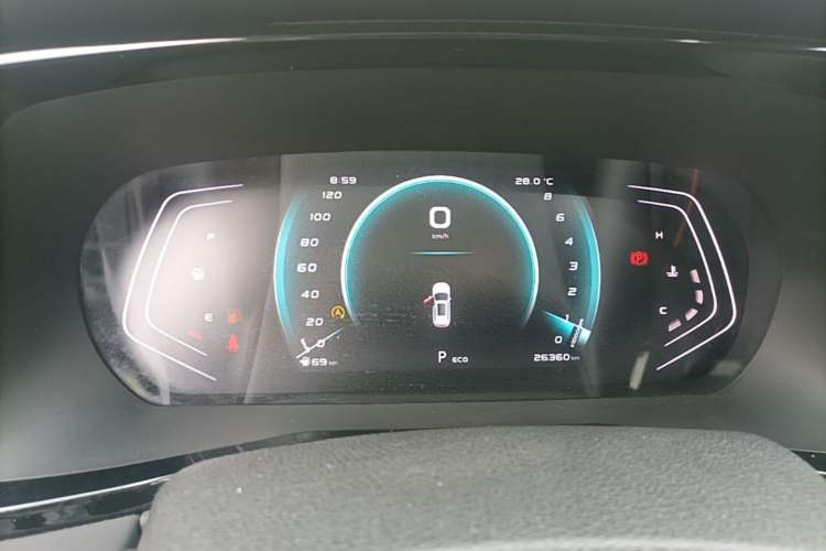 Used CHANGAN OSHAN X7 PLUS 2022 1.5T Blue Whale Edition Automatic Prestige Version Instrument Cluster