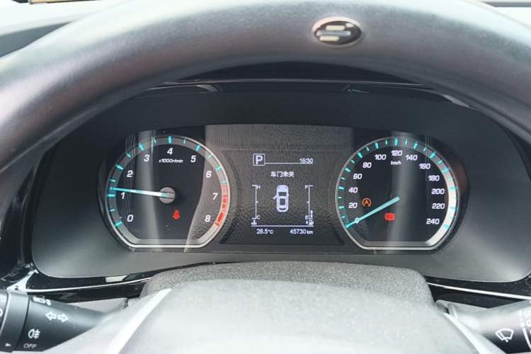 Used CHANGAN OSHAN X7 PLUS 2022 1.5T Blue Whale Edition Automatic Luxury Trim Instrument Cluster