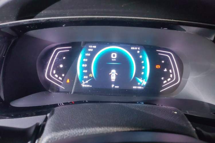 Used CHANGAN OSHAN X7 PLUS 2022 1.5T Blue Whale Edition Automatic Prestige Version Instrument Cluster