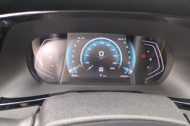Used CHANGAN OSHAN X7 PLUS 2022 1.5T Blue Whale Edition Automatic Prestige Version Instrument Cluster